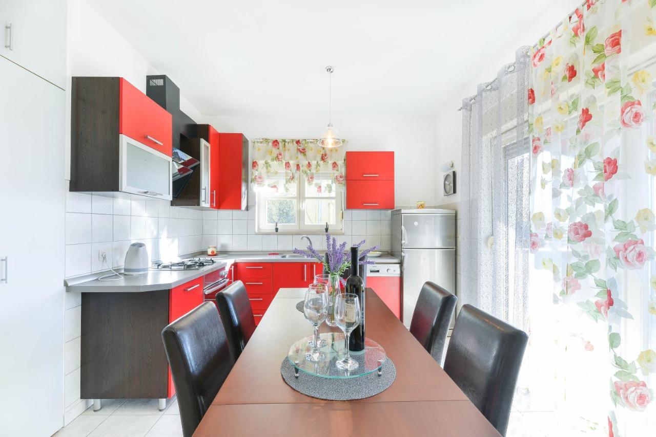 Villa Niko With Private Swimming Pool Zadar Dış mekan fotoğraf
